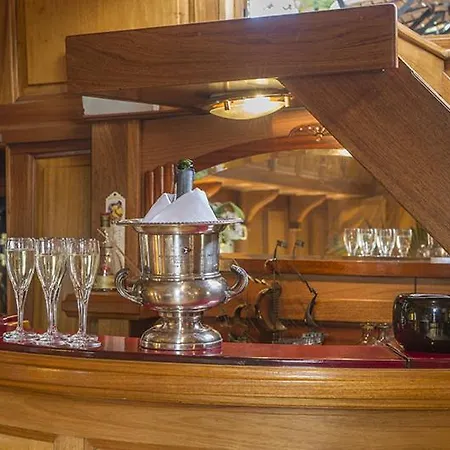 Botel Barge Tango Bordeaux